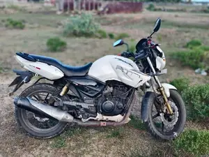 TVS Apache 2012