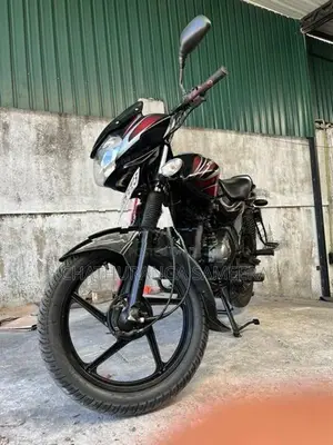 Bajaj Discover 2018