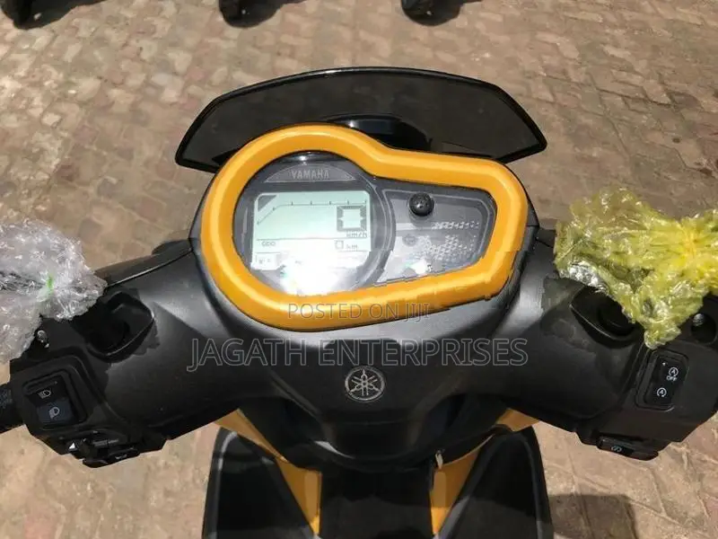 Yamaha Ray ZR 125 Hybrid 2026