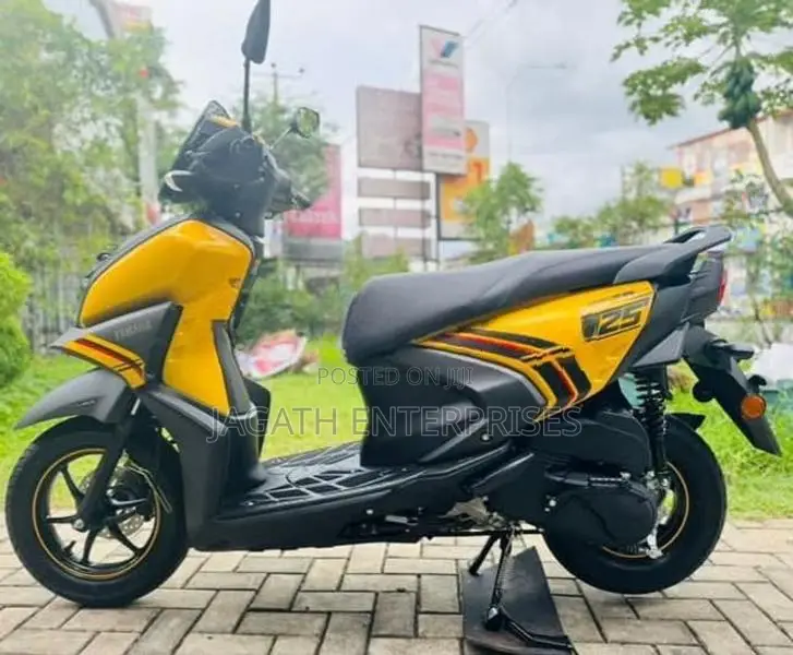Yamaha Ray ZR 125 Hybrid 2026