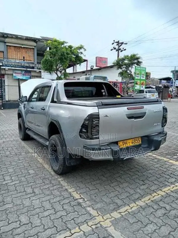 Toyota Hilux 2016