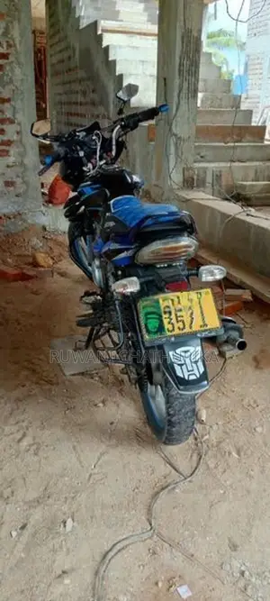 Bajaj Discover 125 2016