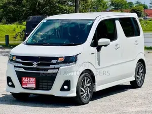 Suzuki Wagon R Custom ZX 2026