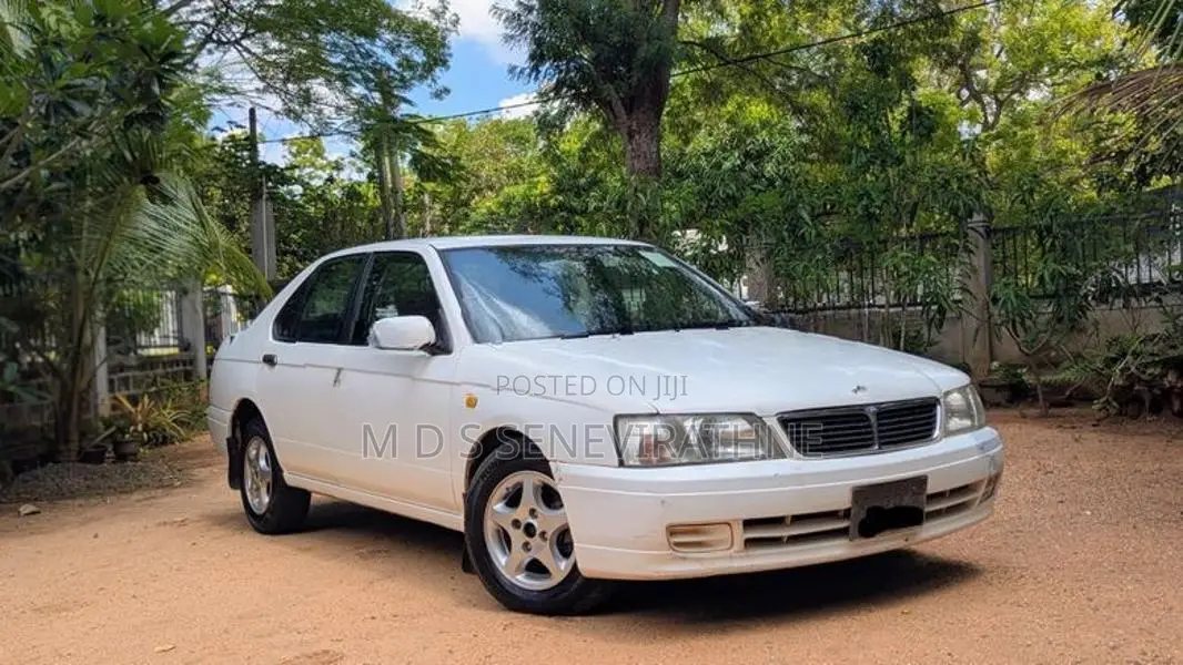 Nissan Bluebird SU 14 1998