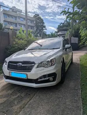 Subaru Impreza Hybrid Sport 2015