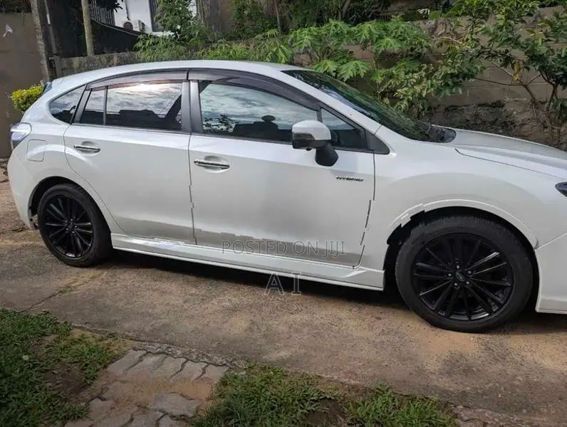Subaru Impreza Hybrid Sport 2015