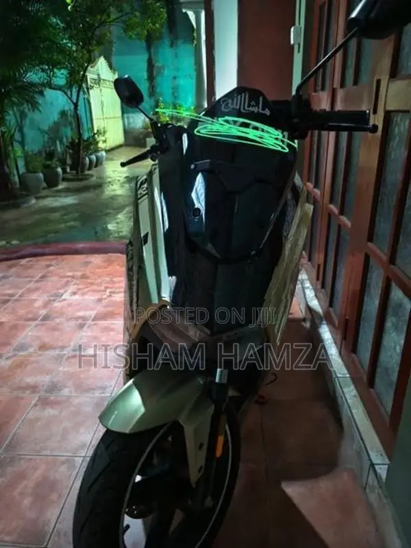 Horwin Scooter 2026