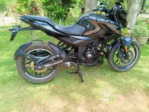 Bajaj Pulsar N160 2025