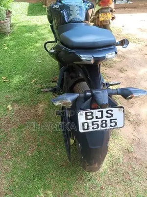 Bajaj Pulsar N160 2025