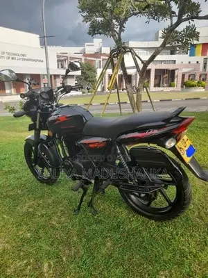 Bajaj Discover 2007