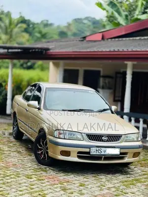 Nissan Sunny FB15 2001