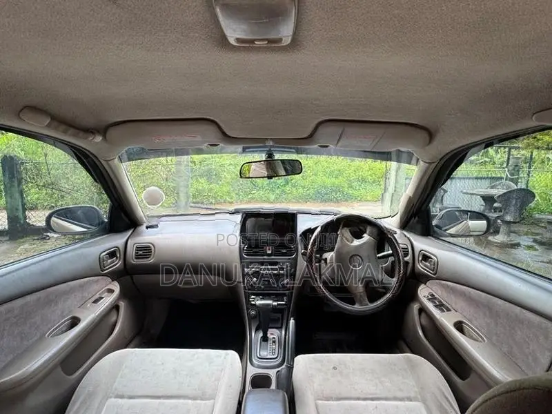 Nissan Sunny FB15 2001