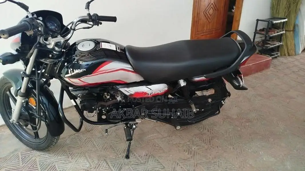 Hero HF Deluxe 2025
