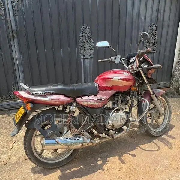 Bajaj Discover 125 2006