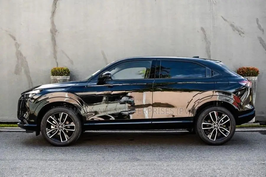 Honda Vezel Z-Premium Black 2026