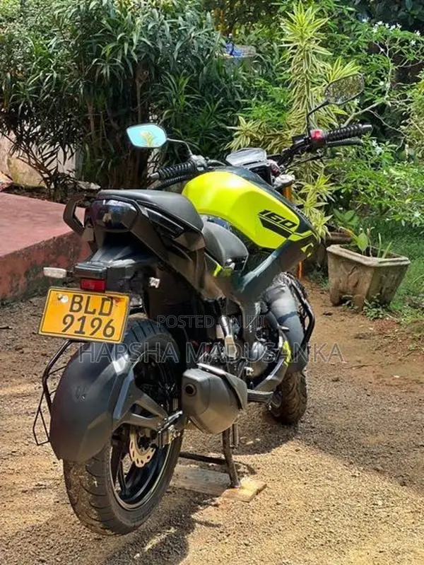 Hero Hunk 160R 2026