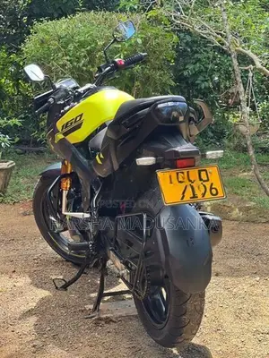 Hero Hunk 160R 2026
