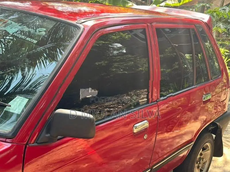 Maruti Suzuki 800 2005