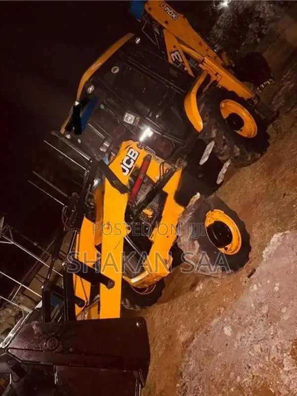 JCB 3DX