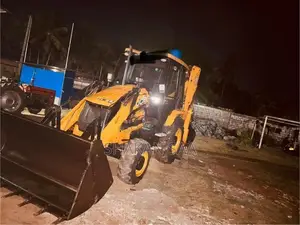 JCB 3DX