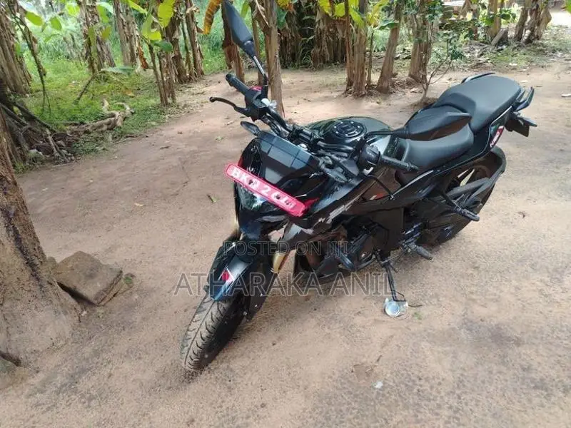 Bajaj Pulsar N160 2026