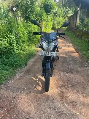 Bajaj Discover 125 ST 2012