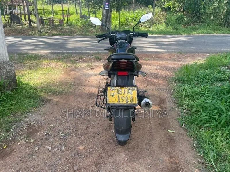 Bajaj Discover 125 ST 2012