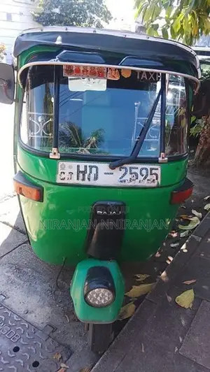 Bajaj RE 2006