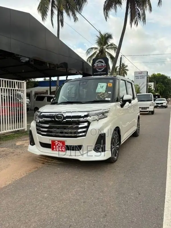 Toyota Roomy CUSTOM GT 2026