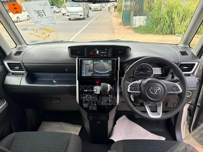 Toyota Roomy CUSTOM GT 2026