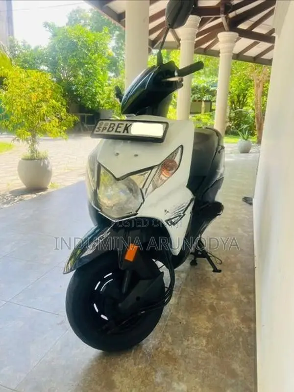 Honda Dio 2017