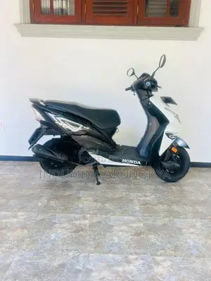 Honda Dio 2017