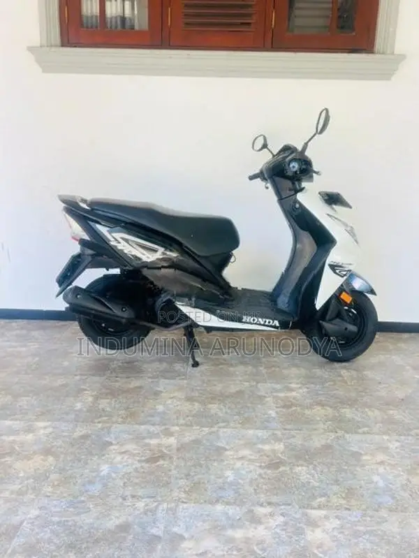 Honda Dio 2017