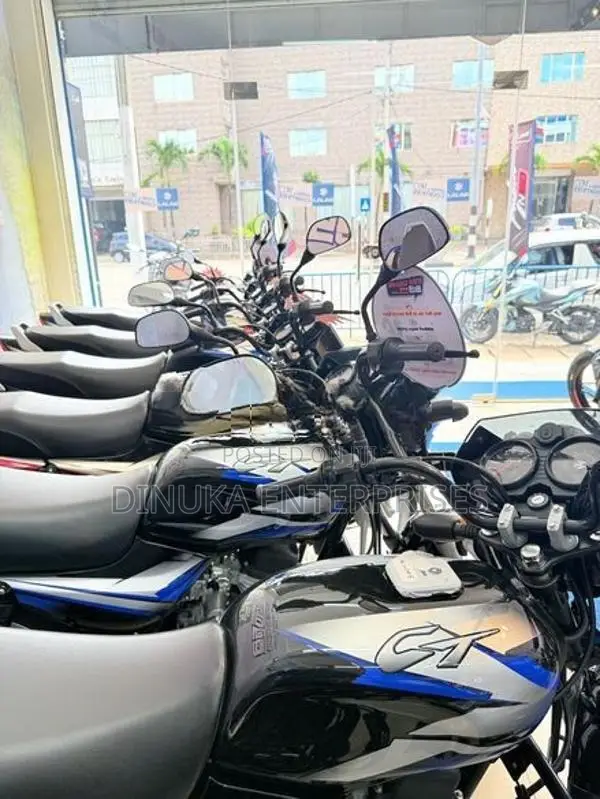 Bajaj CT100 2026