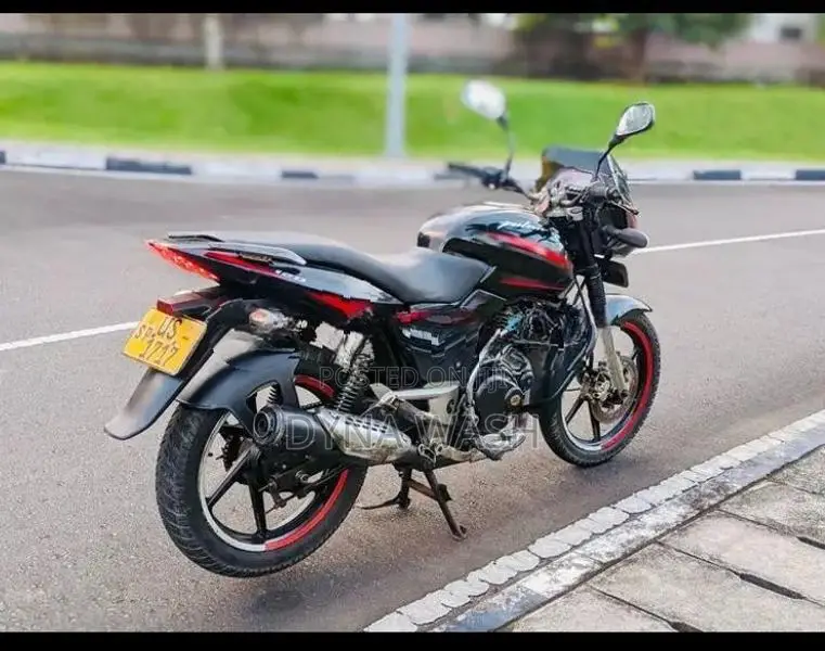 Bajaj Pulsar 180 2008