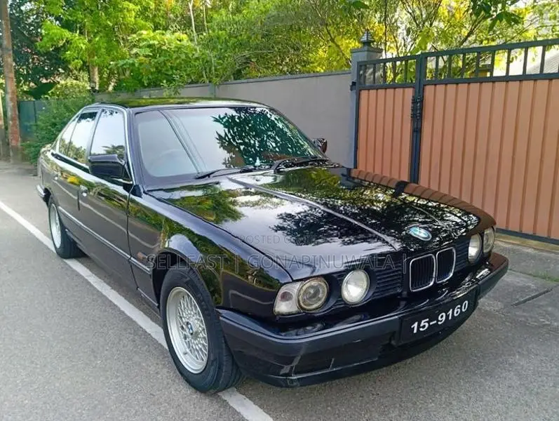 BMW 520i 1988