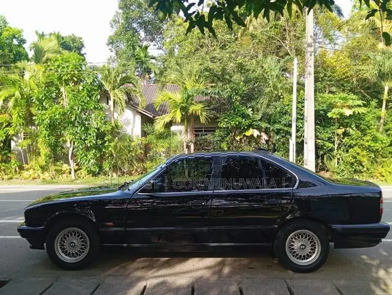 BMW 520i 1988