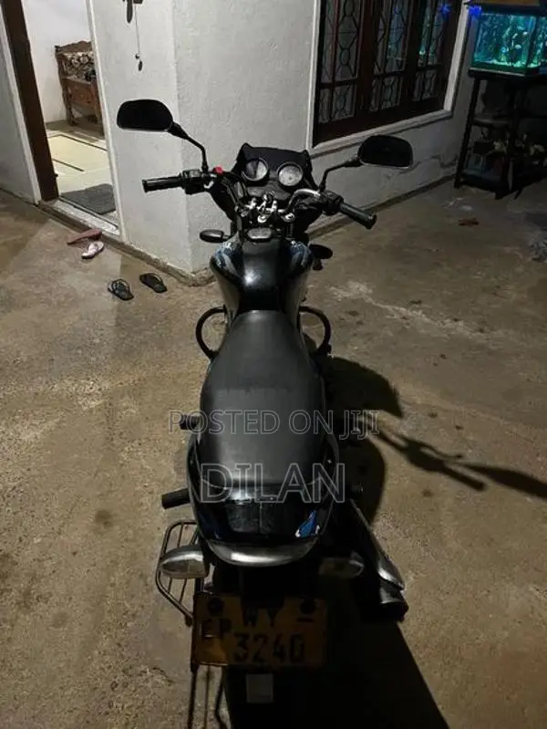 Bajaj Discover 2009
