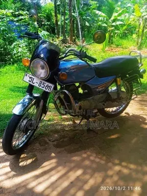 Bajaj Boxer 2004
