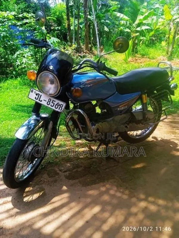 Bajaj Boxer 2004