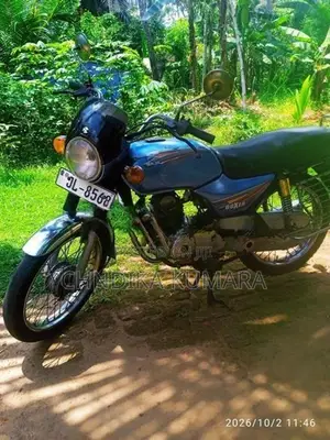 Bajaj Boxer 2004