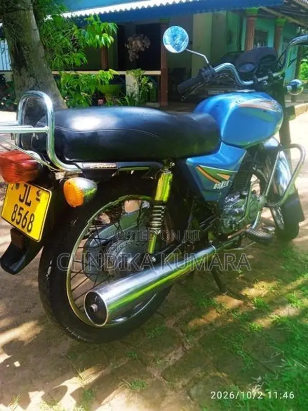 Bajaj Boxer 2004