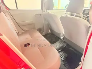 Daihatsu Mira 2017