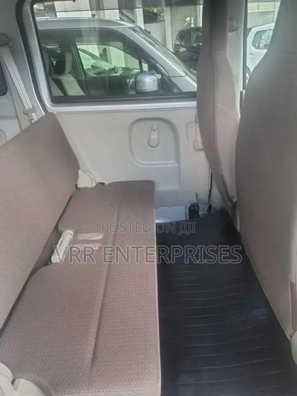 Nissan Clipper 2024