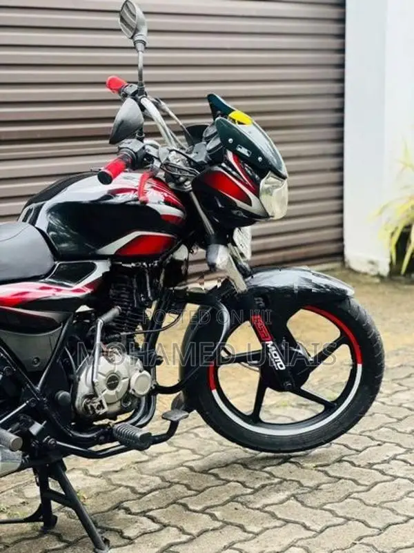 Bajaj Discover 2011