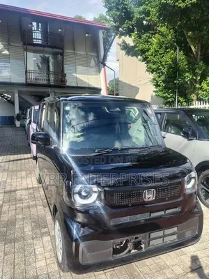 Honda N-Box 2024