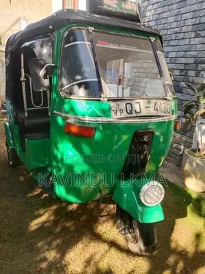 Bajaj RE 2006