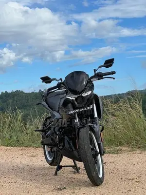 Bajaj Pulsar N160 2025