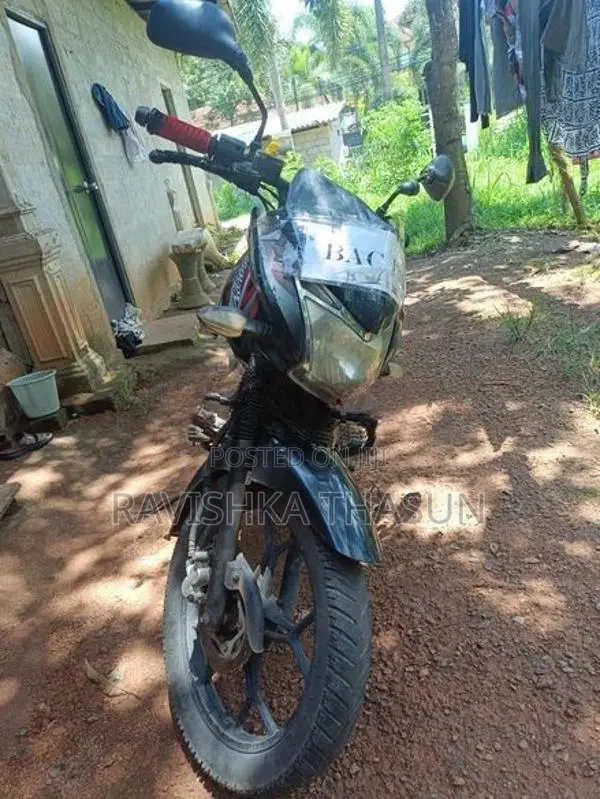 Bajaj Discover 125 2017