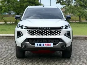 Toyota Hilux Travo Overland Plus 2026